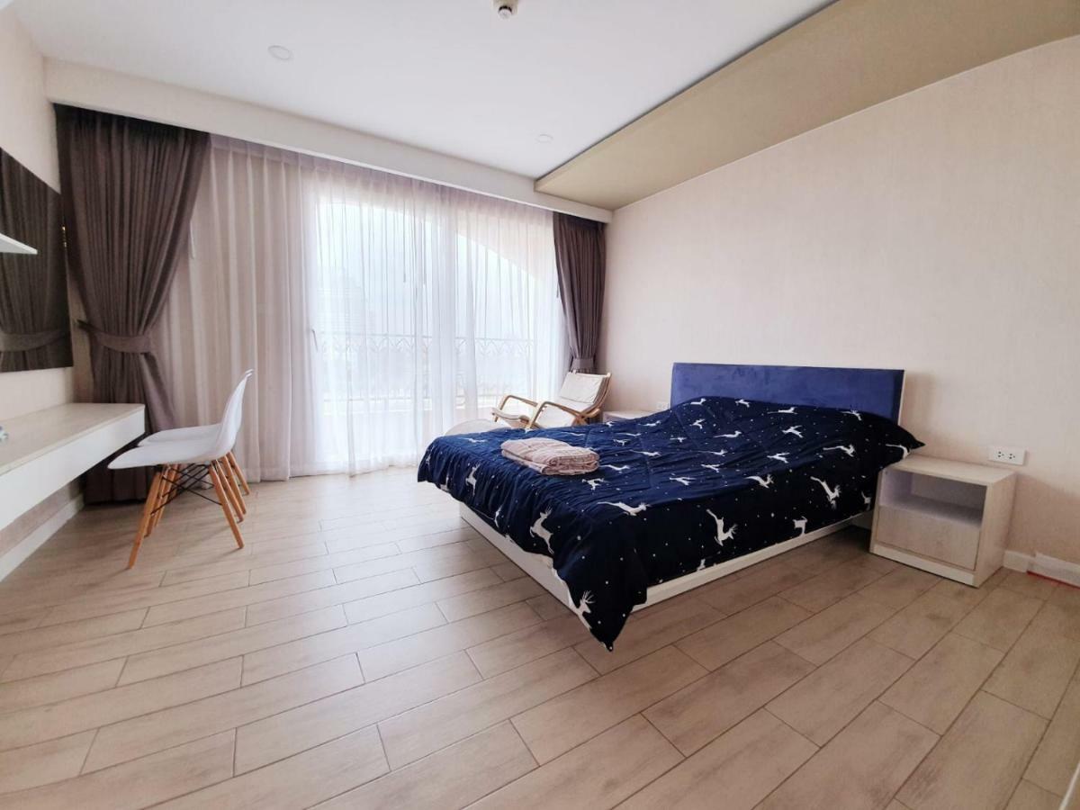 Seven Seas Condo By Dmitrii Jomtien Beach Exterior photo